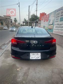هیوندای ئەلەنترا